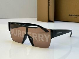 Picture of Burberry Sunglasses _SKUfw51973403fw